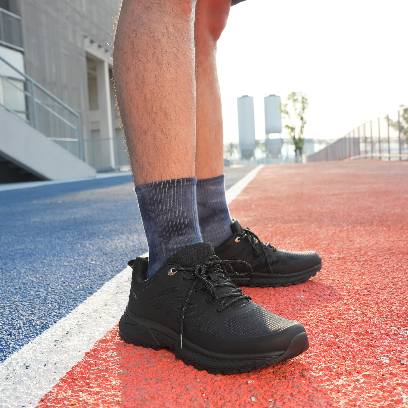 Peakon Water-resistant Trail Runner