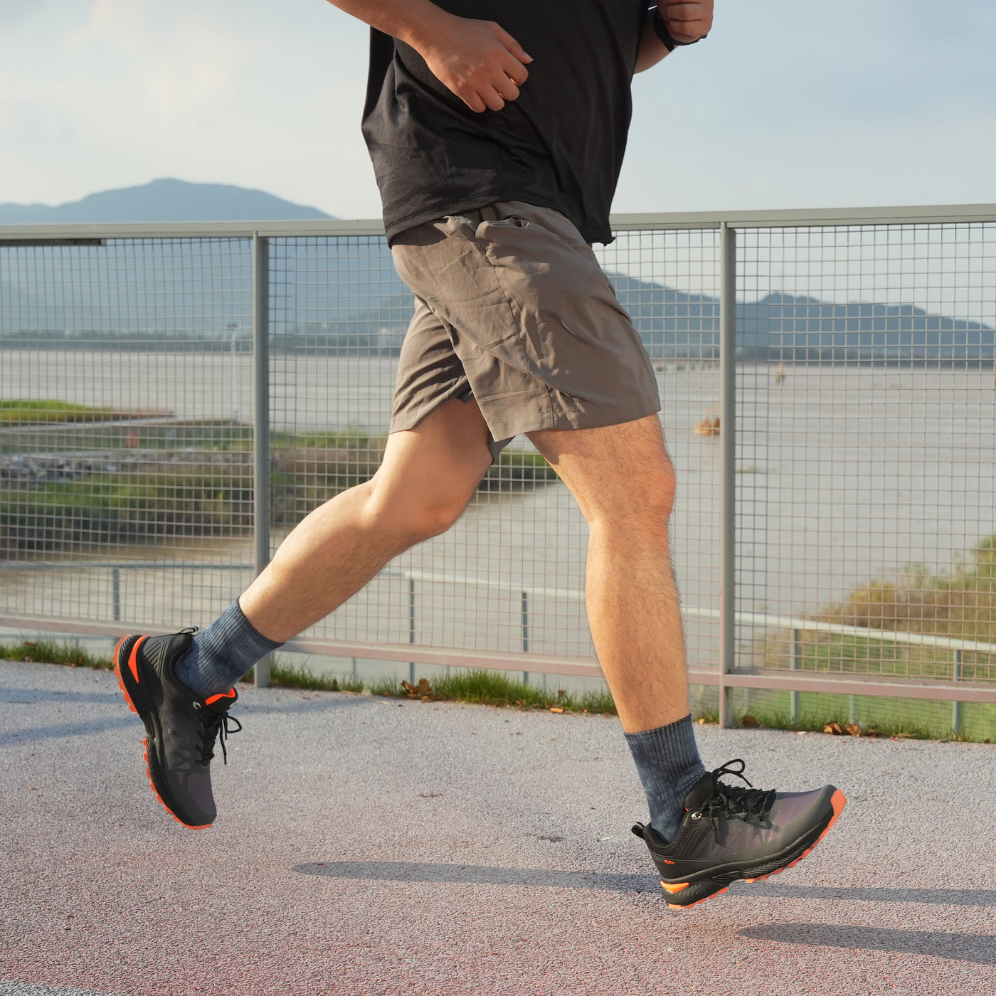 Peakon Water-resistant Trail Runner