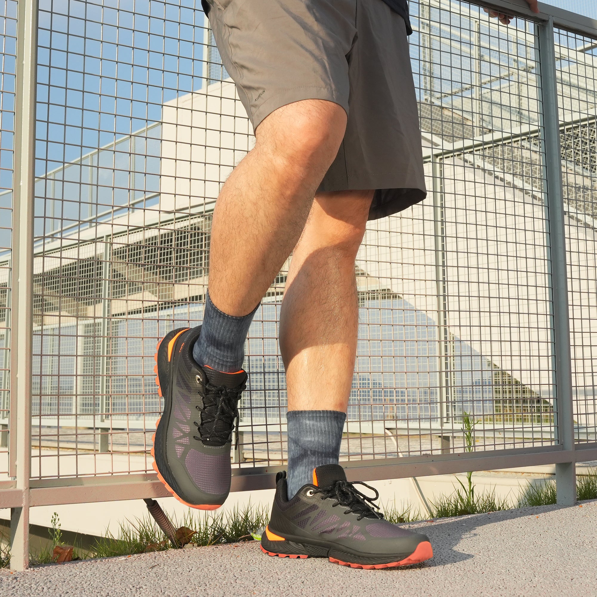 Peakon Water-resistant Trail Runner