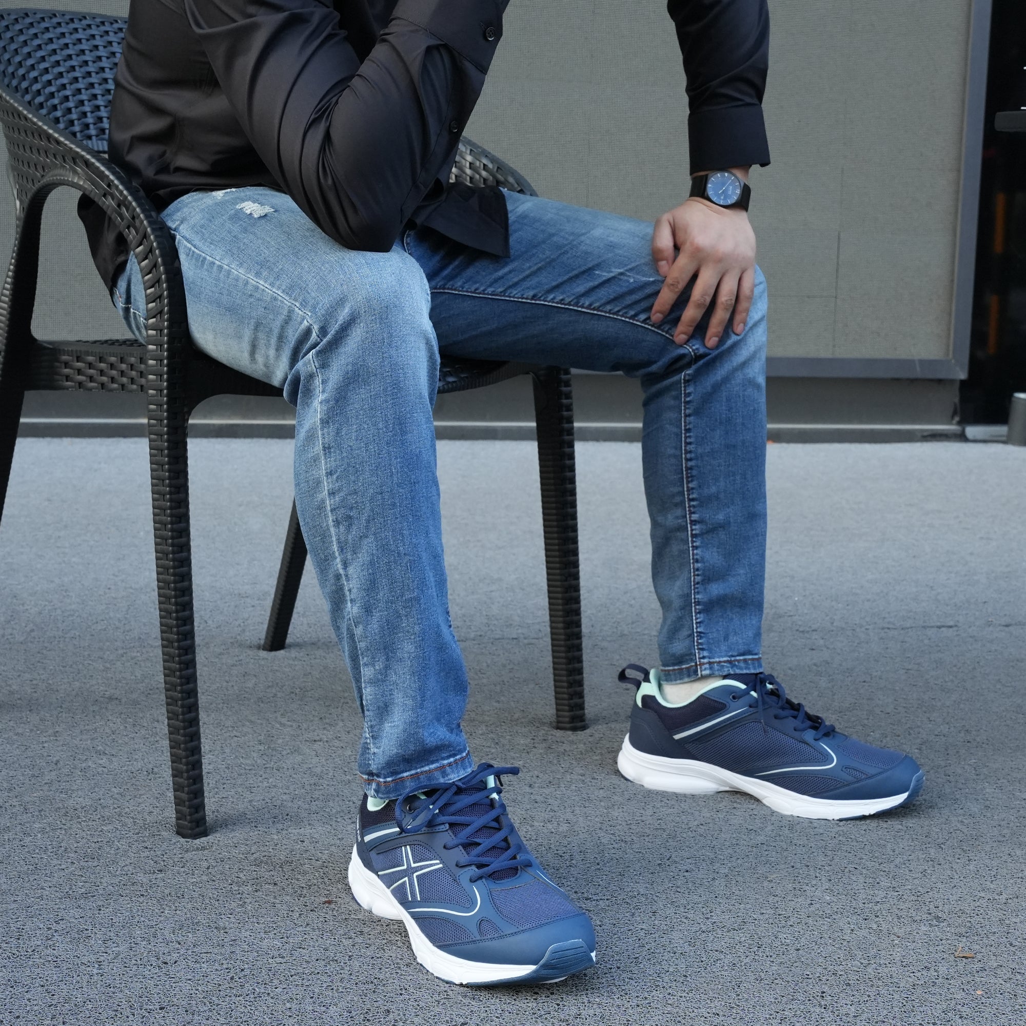 Runova Daily Comfort Walking Sneaker